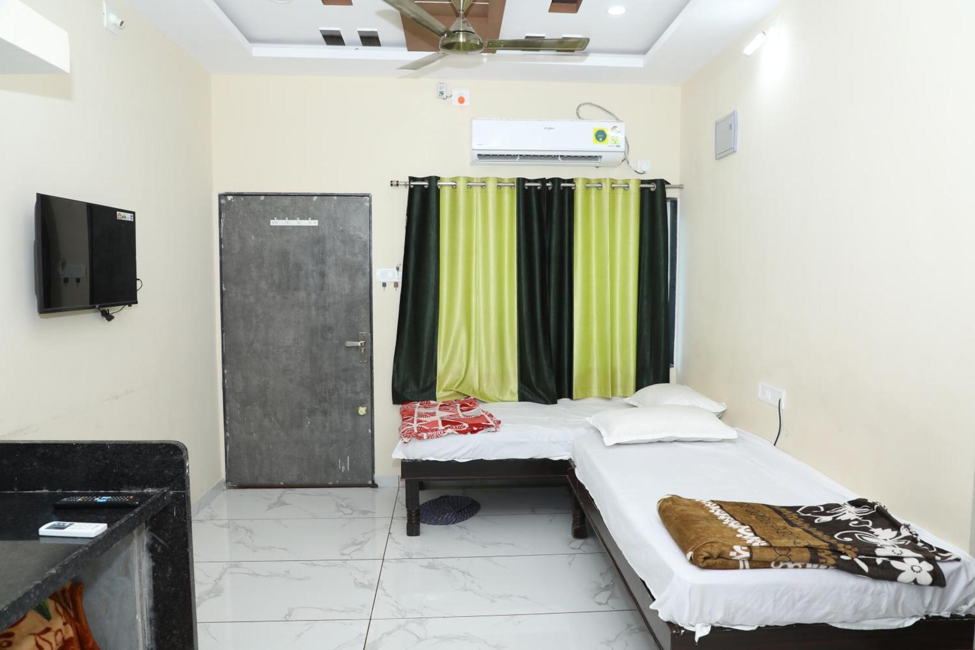 Aradhya Prime Home Stay Garudeshwar Εξωτερικό φωτογραφία